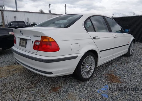 2001 BMW 330I z USA, uszkodzony, nr VIN WBAAV53431JS92057